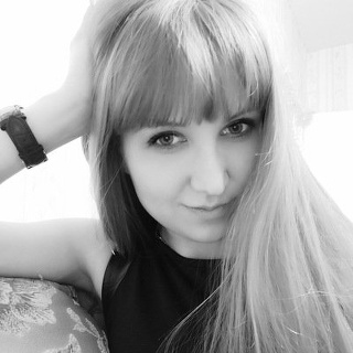 Лена Богданова